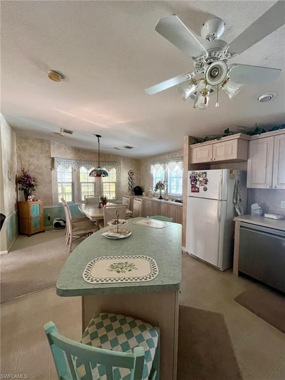 SILVER LAKES - Residential