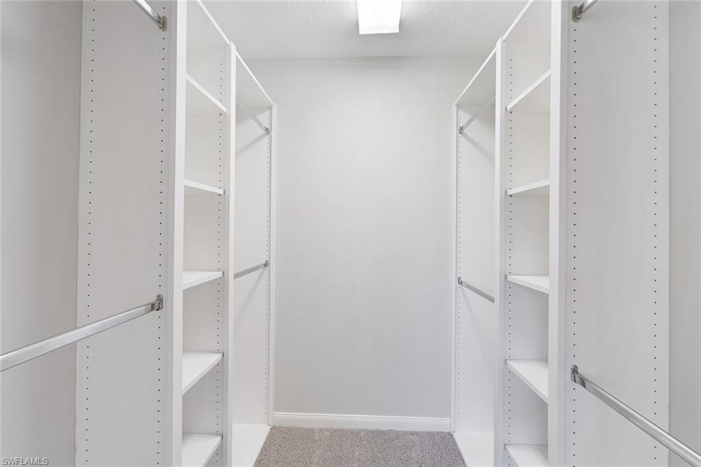 VILLAGE WALK - Residential