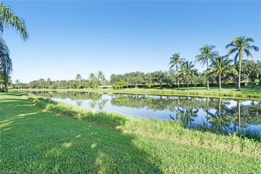 VILLAGE WALK - Residential