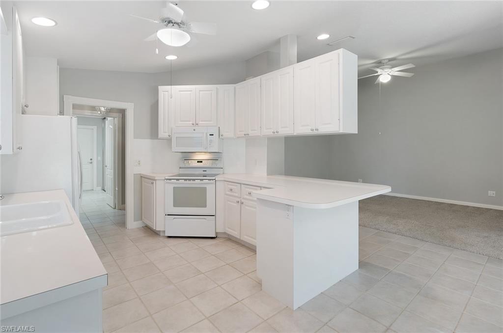 VILLAGE WALK - Residential