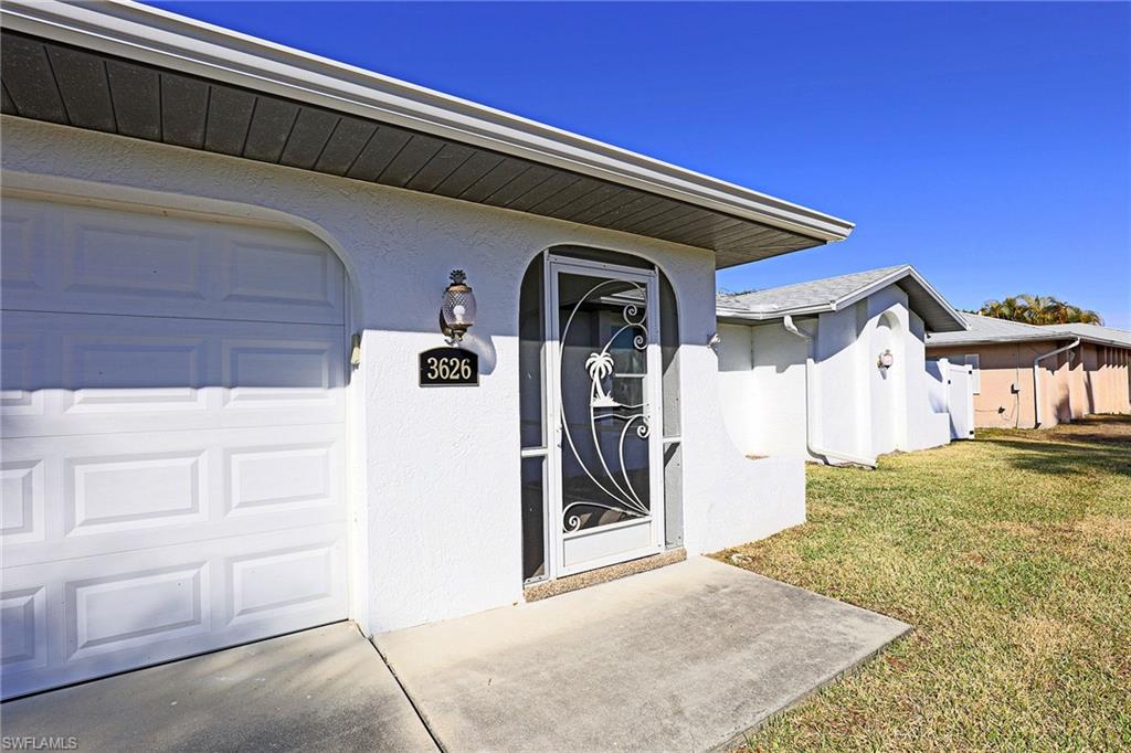 CAPE CORAL - Residential