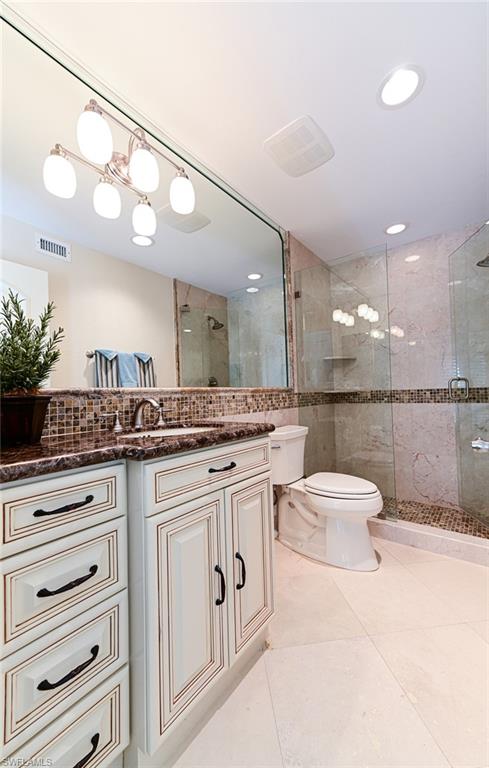 BAREFOOT BEACH - Residential