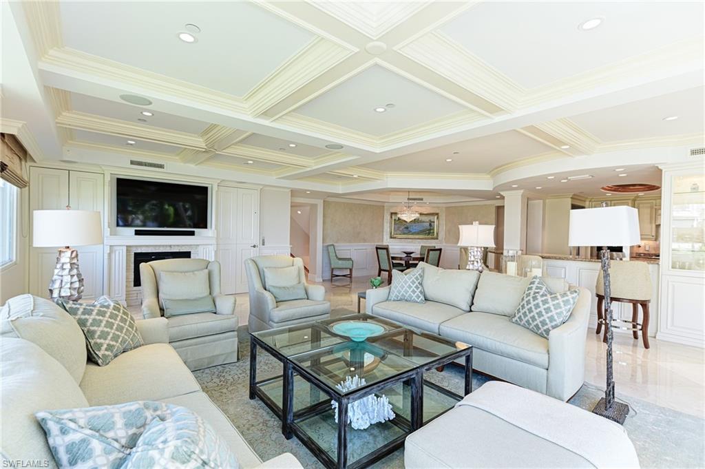 BAREFOOT BEACH - Residential