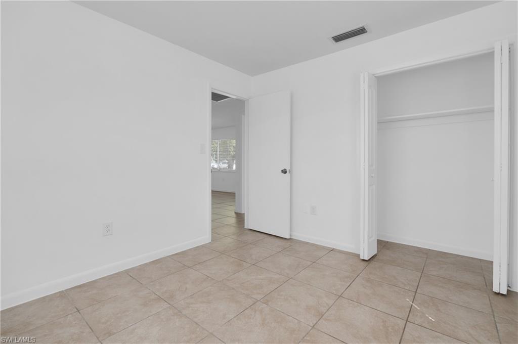 PINE MANOR - Residential