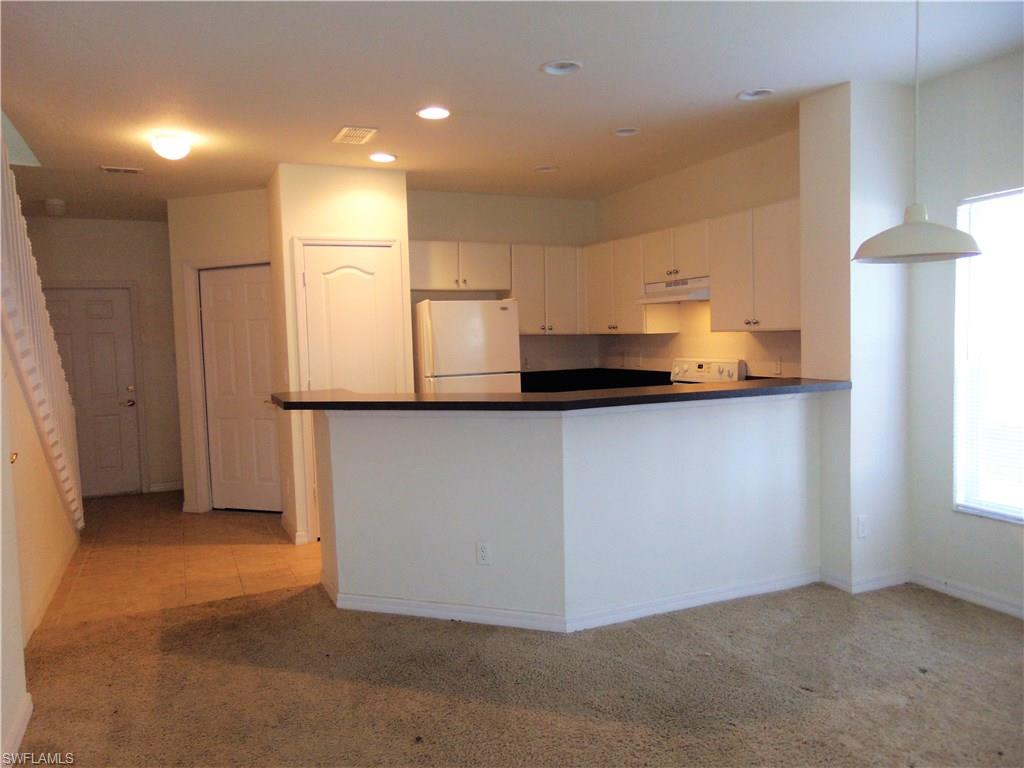 OLYMPIA POINTE - Residential