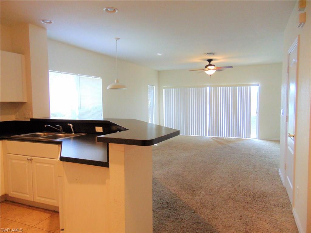 OLYMPIA POINTE - Residential