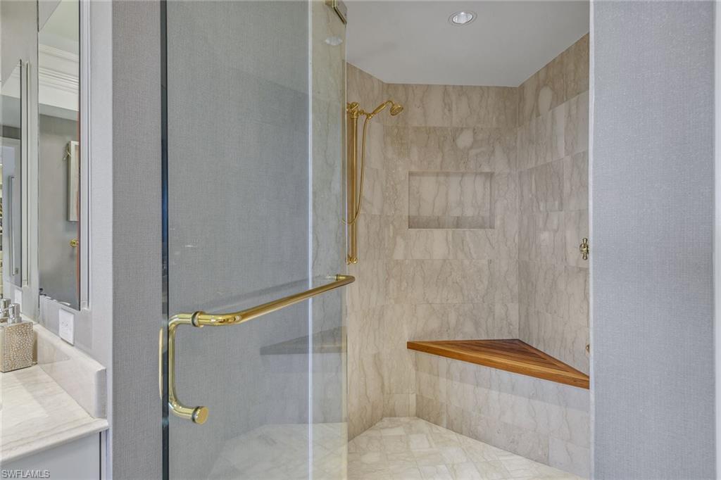 TOSCANA AT BAY COLONY - Residential