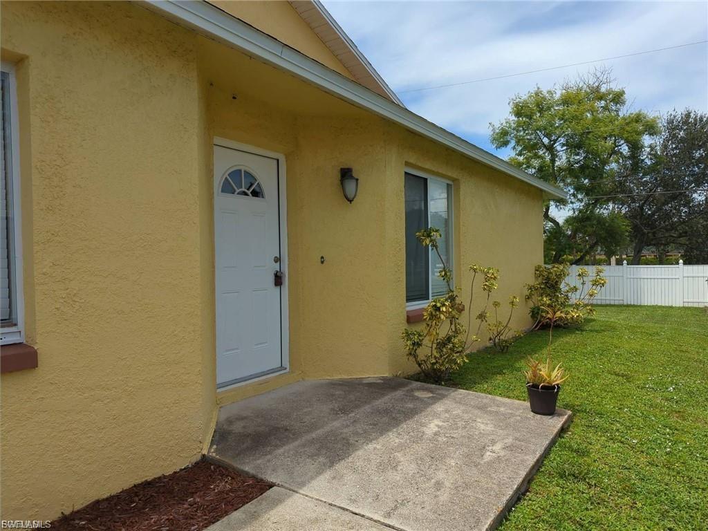 CAPE CORAL - Residential Lease
