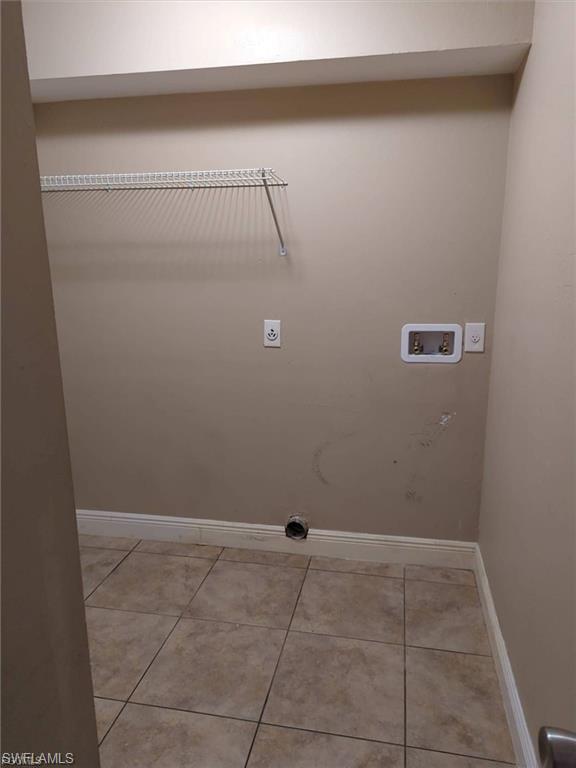 CAPE CORAL - Residential Lease