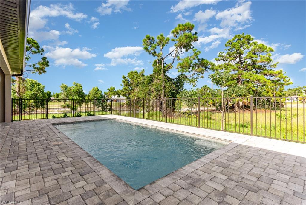 CAPE CORAL - Residential Lease