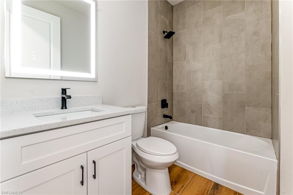 CAPE CORAL - Residential Lease