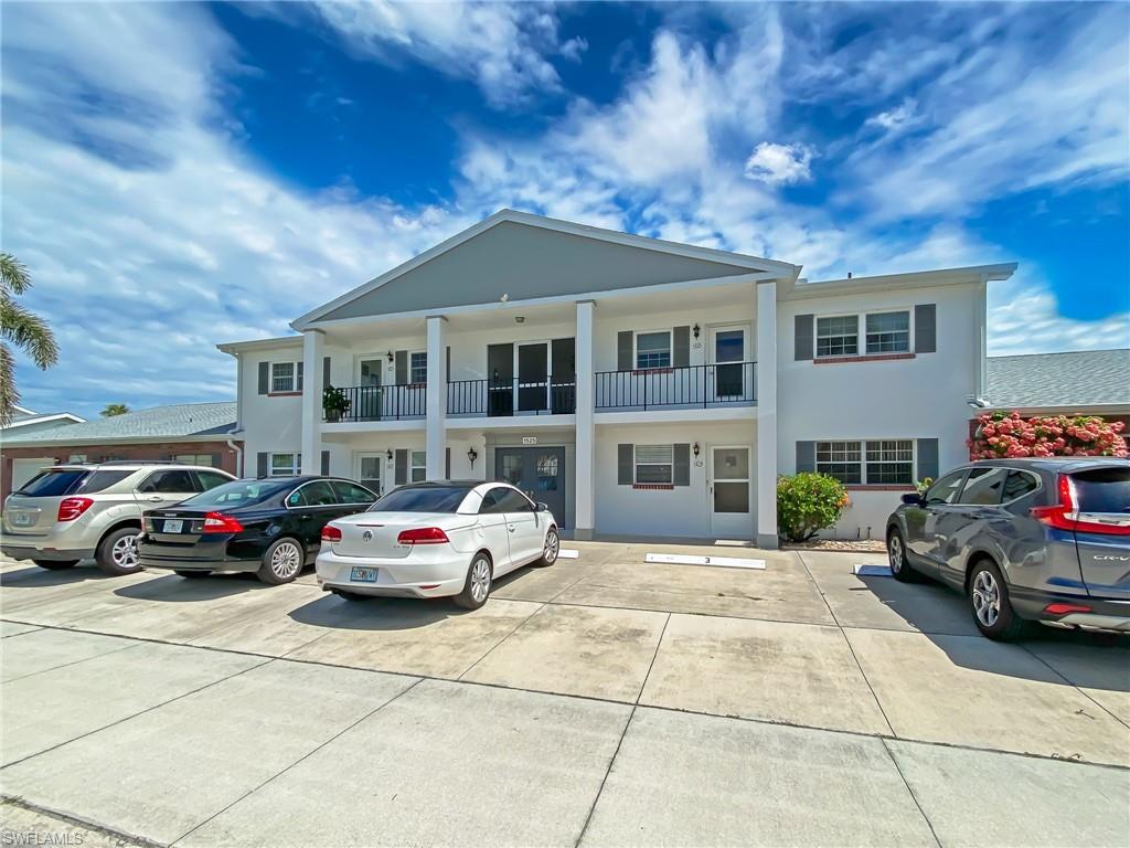 CYPRESS LAKES MANOR SOUTH - Residential