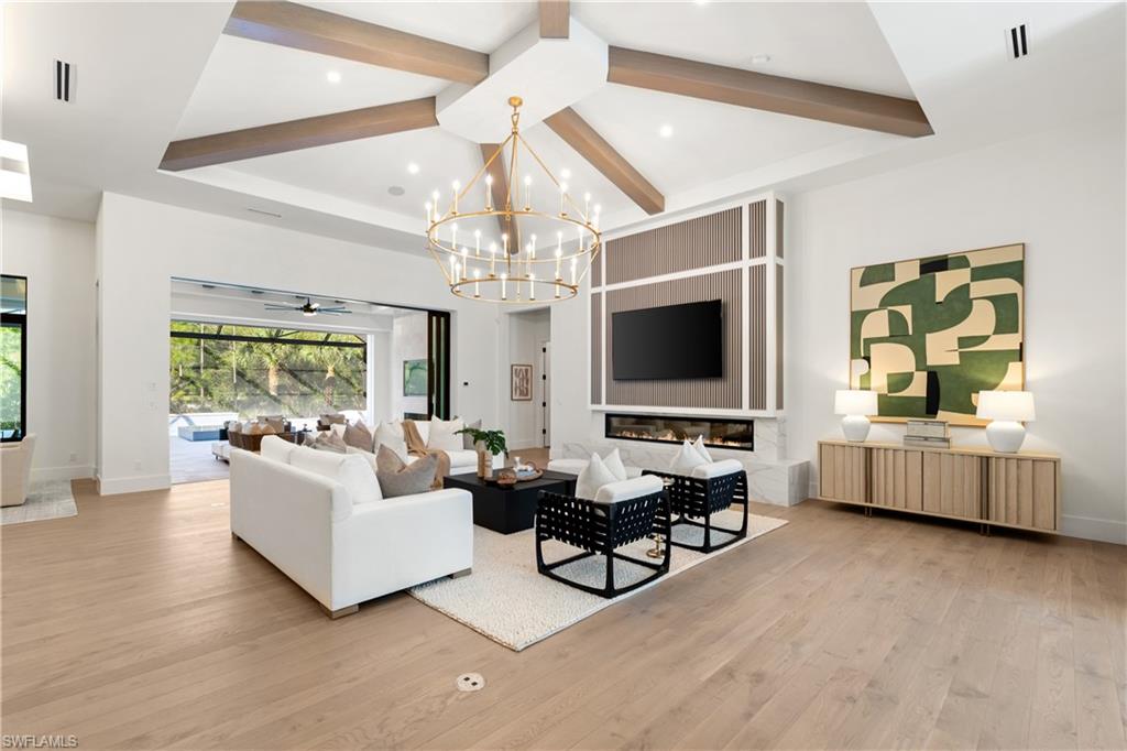 NAPLES CLUB ESTATES - Residential