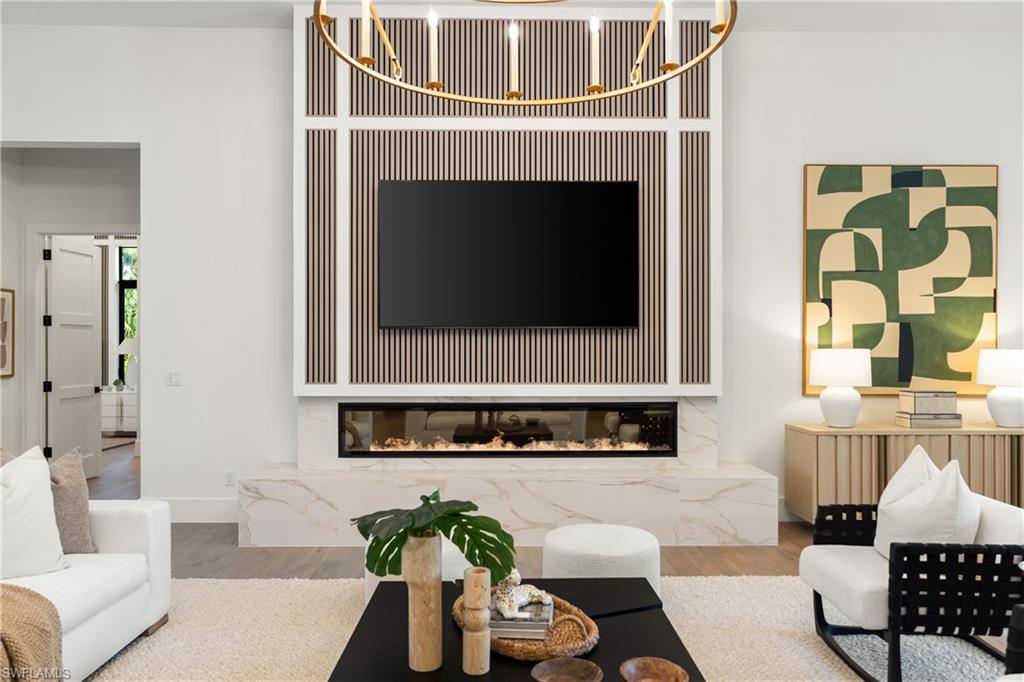 NAPLES CLUB ESTATES - Residential