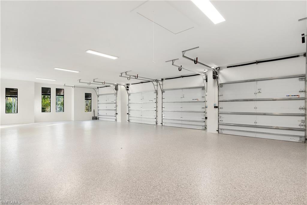 NAPLES CLUB ESTATES - Residential