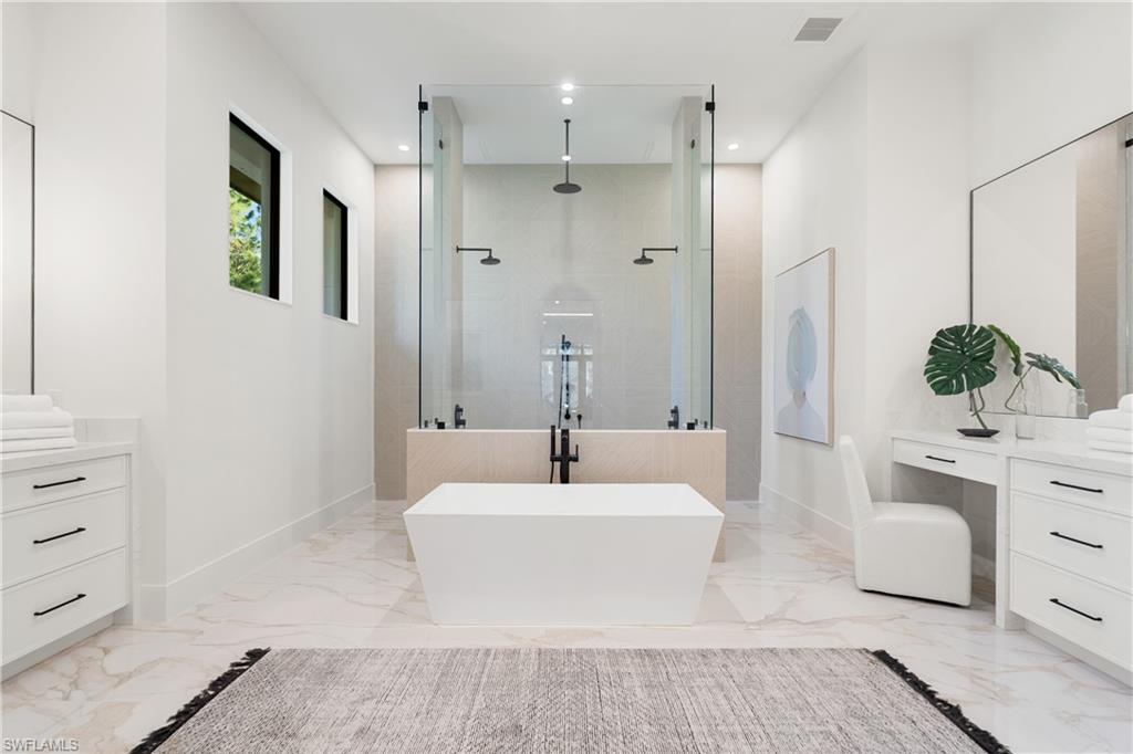 NAPLES CLUB ESTATES - Residential