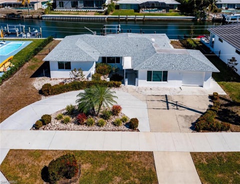 Photo of 765 N BARFIELD DR DR, MARCO ISLAND, FL 34145 (MLS # 226017256)