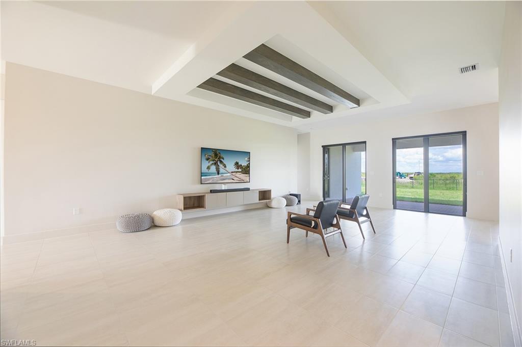 MAPLE RIDGE - Residential Lease