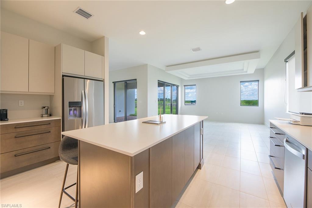 MAPLE RIDGE - Residential Lease