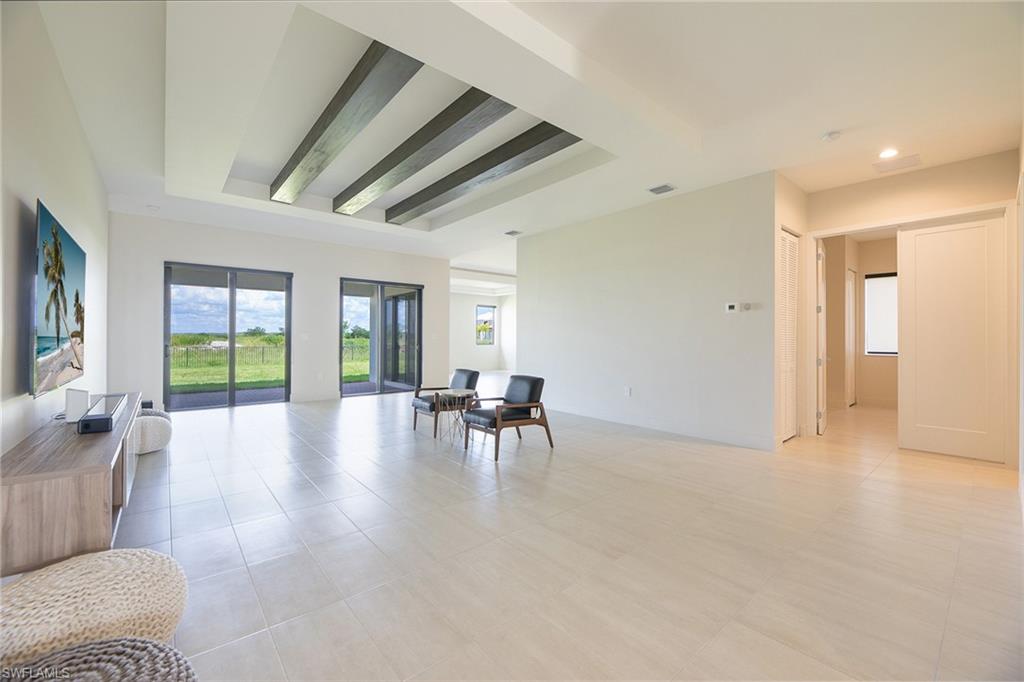 MAPLE RIDGE - Residential Lease