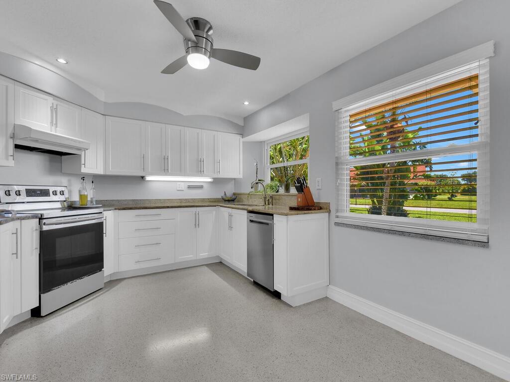 PINE HURST ESTATES - Residential