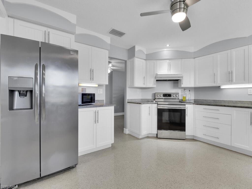 PINE HURST ESTATES - Residential