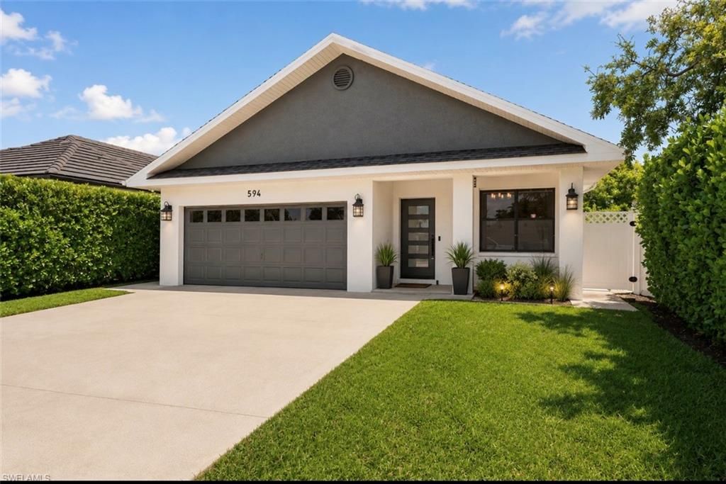 Photo of 594 108th AVE N, NAPLES, FL 34108 (MLS # 226020219)