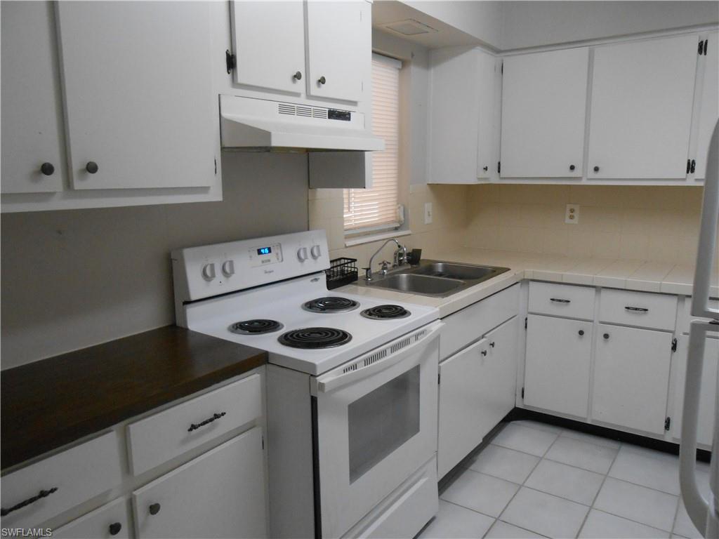 GOLFVIEW CONDO - Residential Lease