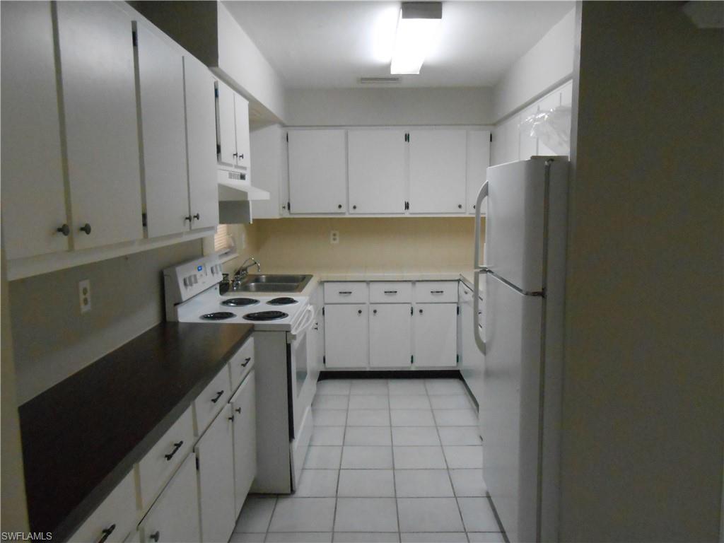 GOLFVIEW CONDO - Residential Lease