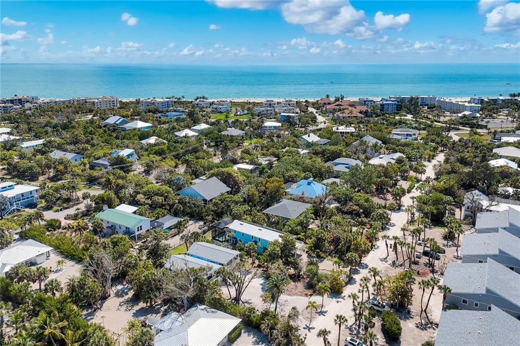 SANIBEL SHORES - Residential
