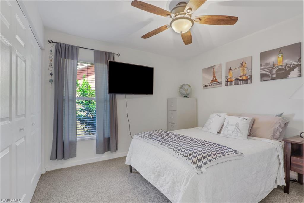 SAN CARLOS PARK - Residential