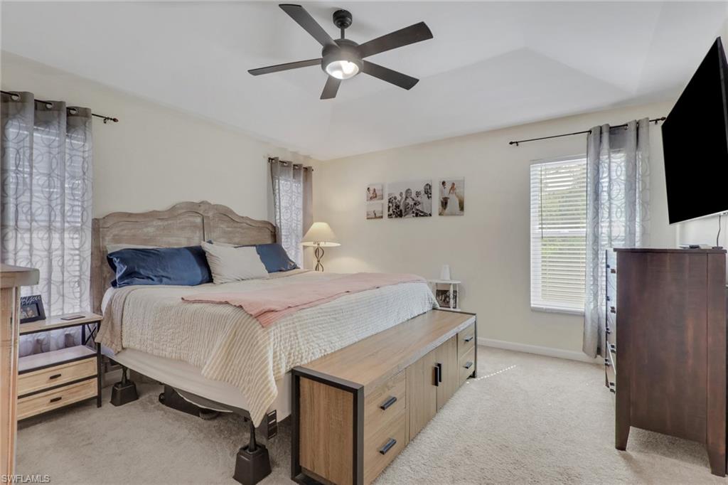 SAN CARLOS PARK - Residential