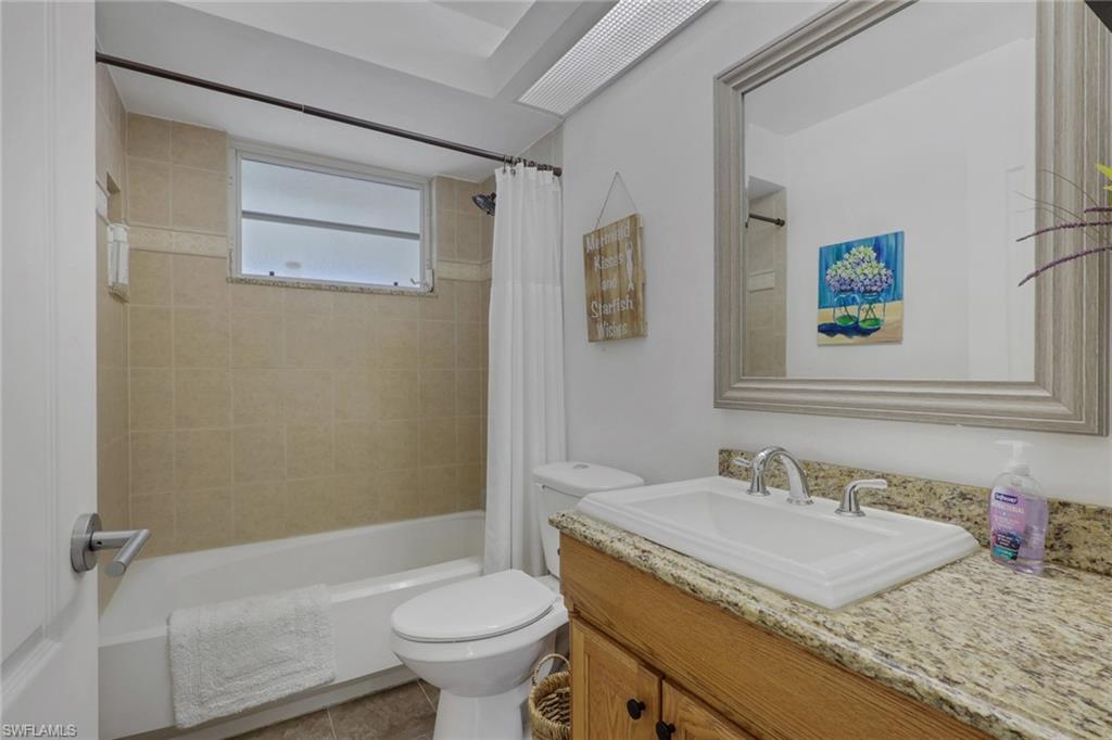 SAN CARLOS PARK - Residential