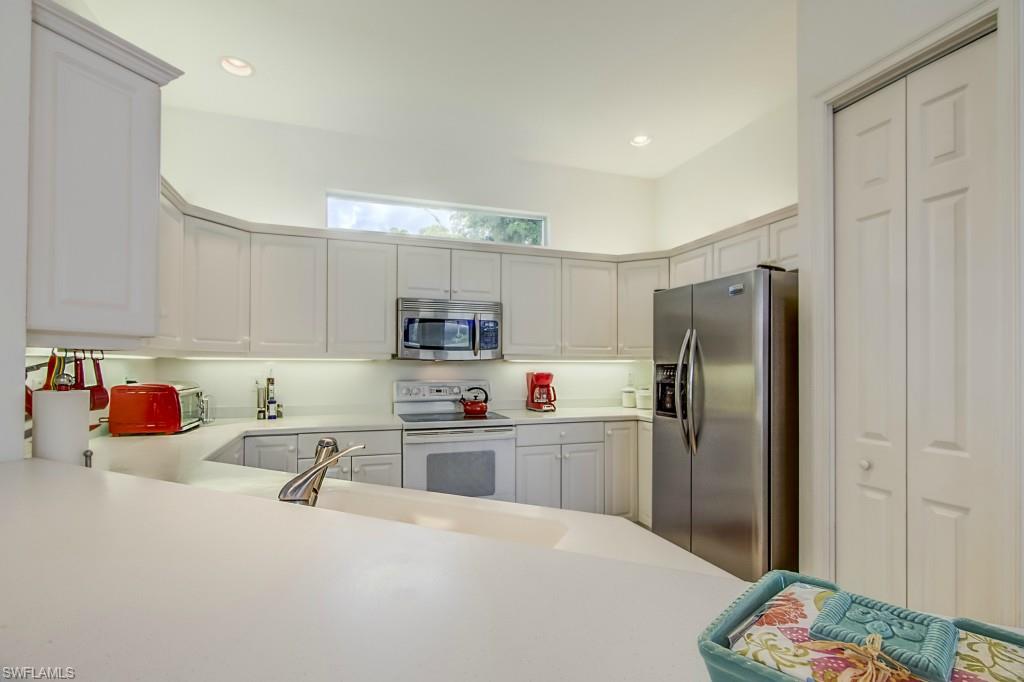 HARBOUR ISLE ESTATES - Residential