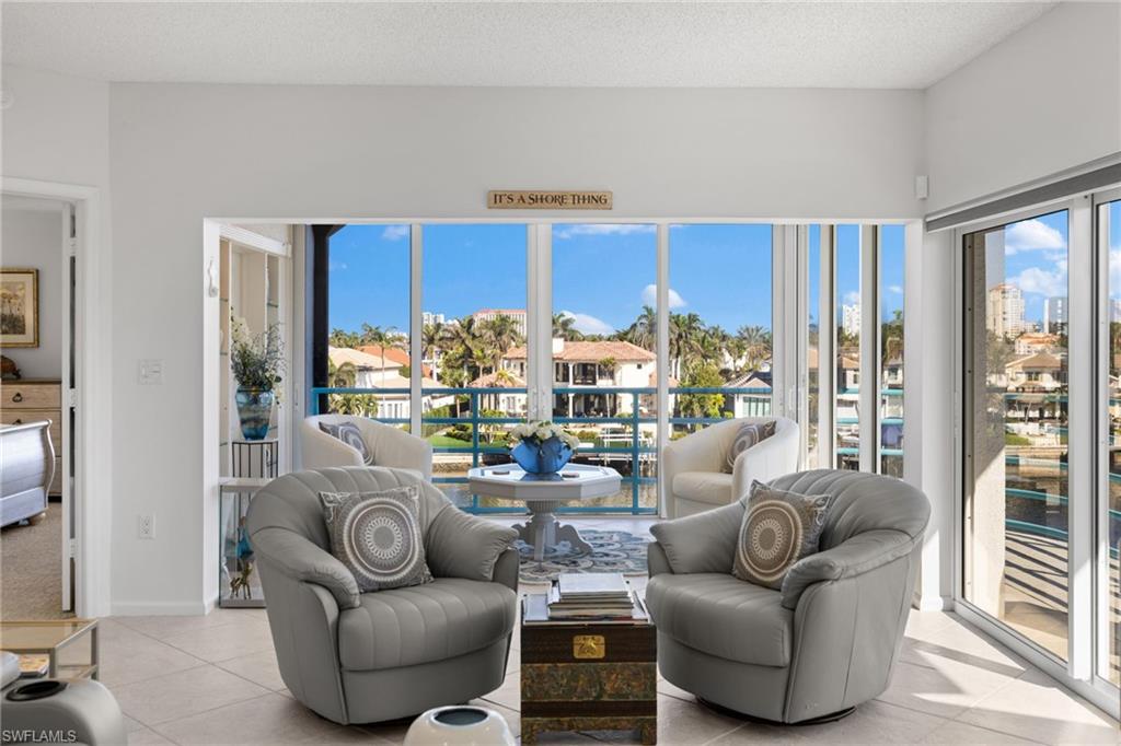 PARK SHORE LANDINGS - Residential