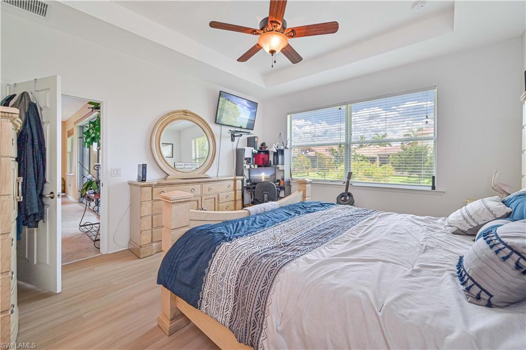 BANYAN BAY - Residential