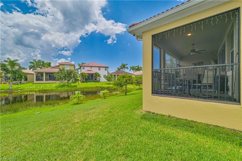 BANYAN BAY - Residential