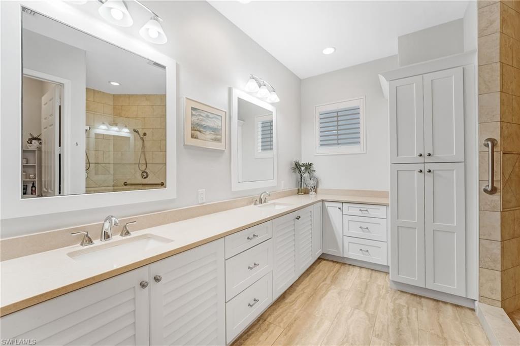 THE SHORES - Residential