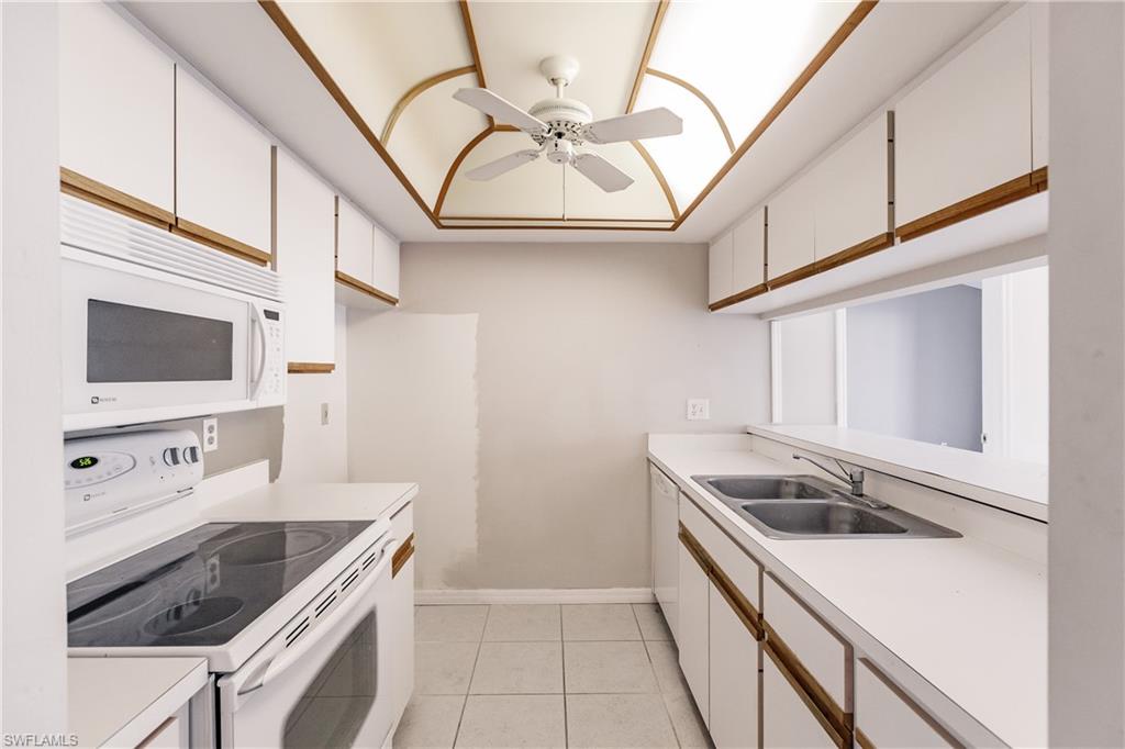 LAKE POINTE - Residential