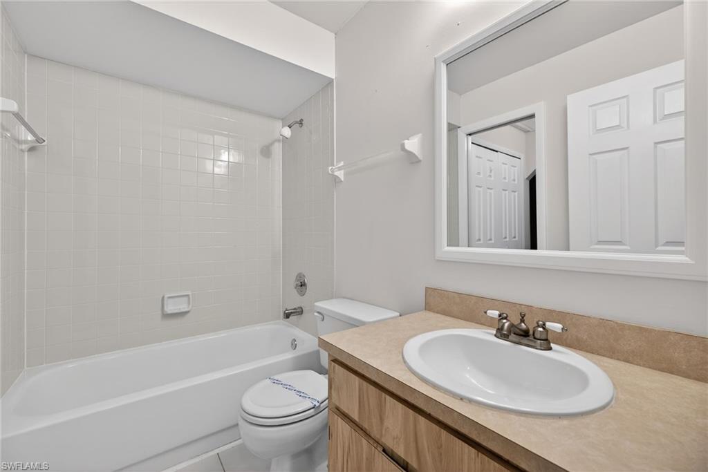 WATERS EDGE OF CAPE CORAL CONDOMINIUM - Residential