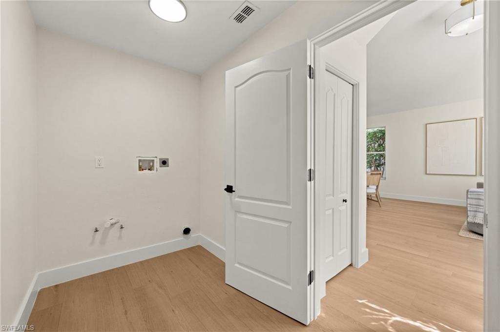 CEDAR CREEK - Residential