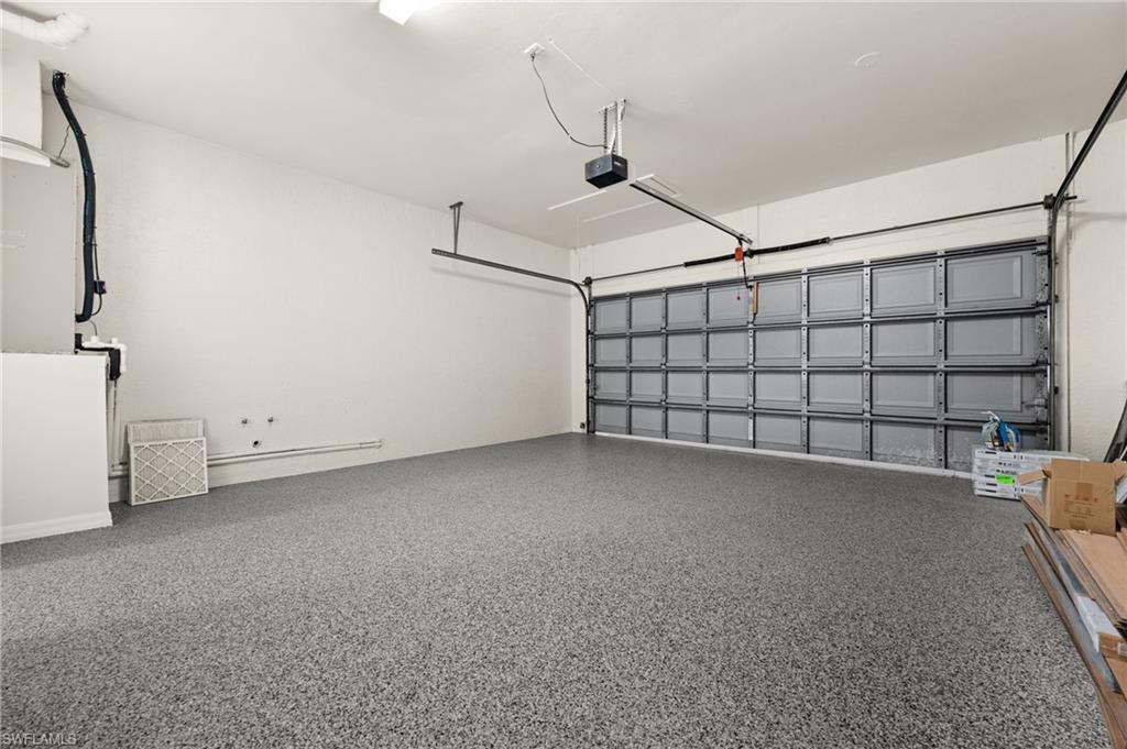 CEDAR CREEK - Residential