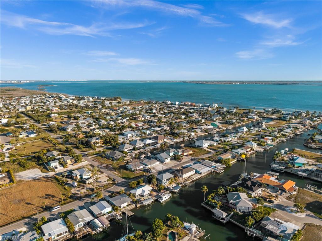 PINE ISLAND SHORES UNIT 1 - Residential