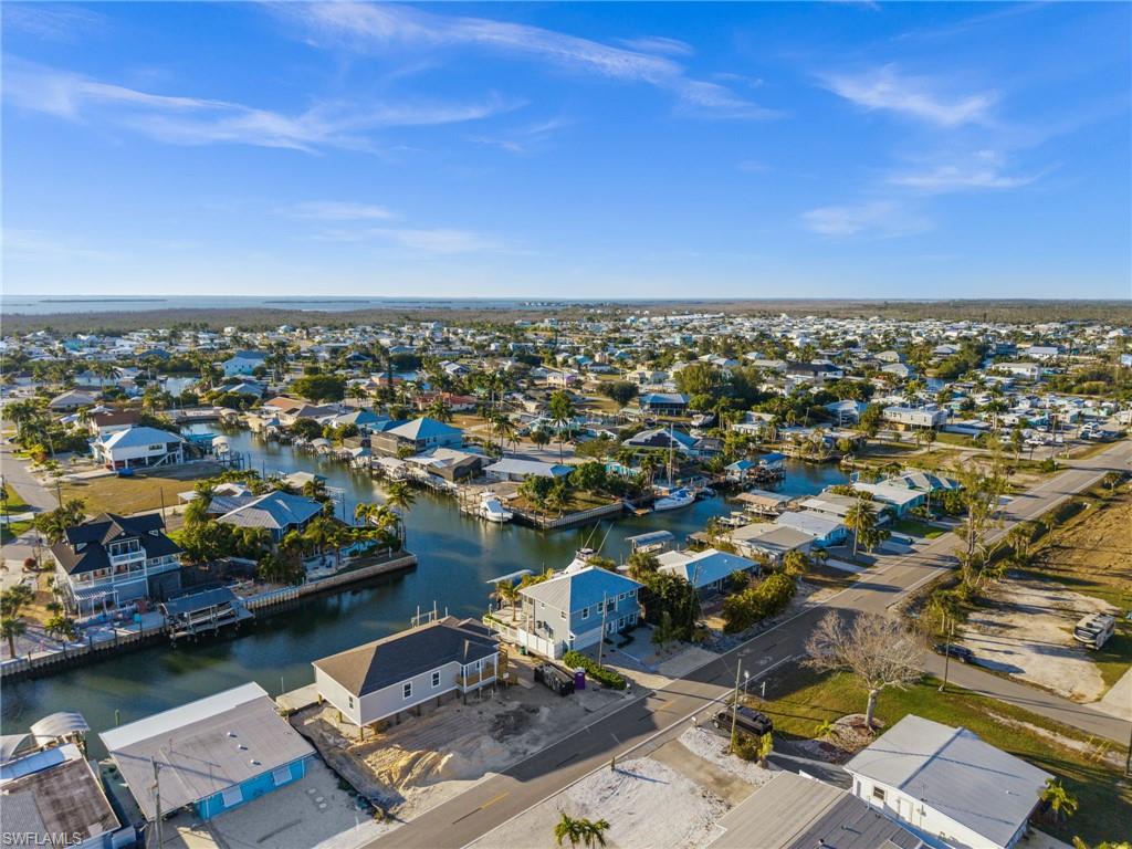 PINE ISLAND SHORES UNIT 1 - Residential