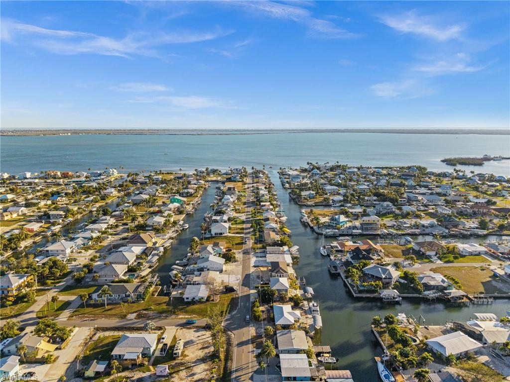 PINE ISLAND SHORES UNIT 1 - Residential