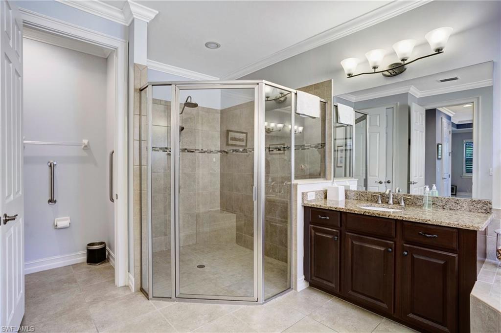 MOODY RIVER ESTATES - Residential Lease