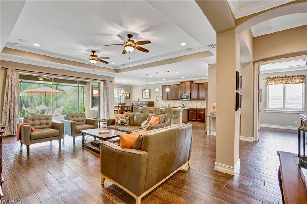 MOODY RIVER ESTATES - Residential Lease