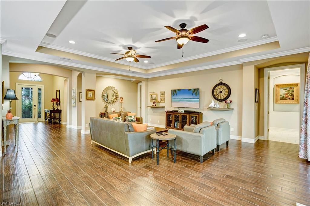 MOODY RIVER ESTATES - Residential Lease