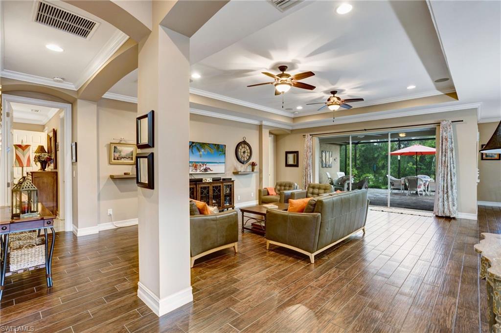 MOODY RIVER ESTATES - Residential Lease