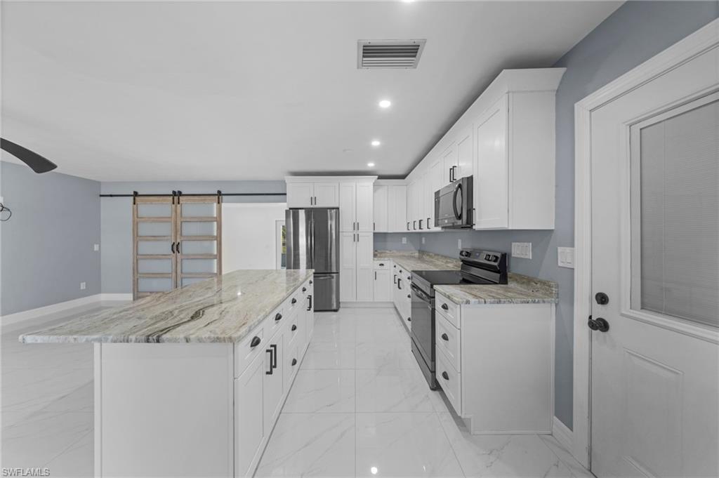 RIVERBEND - Residential